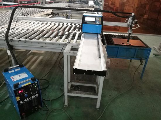 Fabrikpreis China Gantry Typ CNC Plasmaschneidmaschine / Blechplasmaschneider