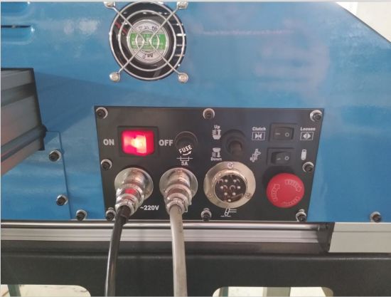 Automatische Schneidemaschine aus Aluminium-Plasma-Schneidemaschine für Fenster- und Türeisen-Edelstahl-Schneidemaschine 1325